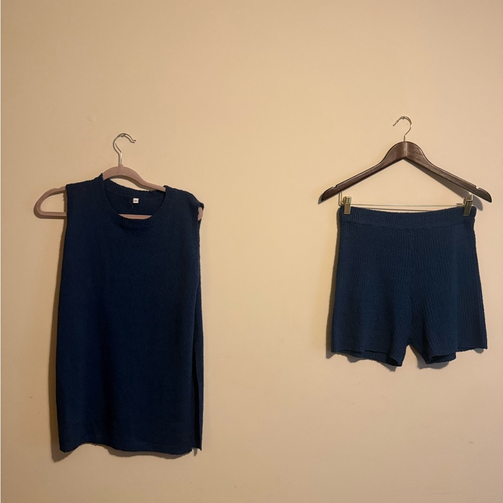 Ribbed Knit Sleeveless Tank Short Set in Navy Blue